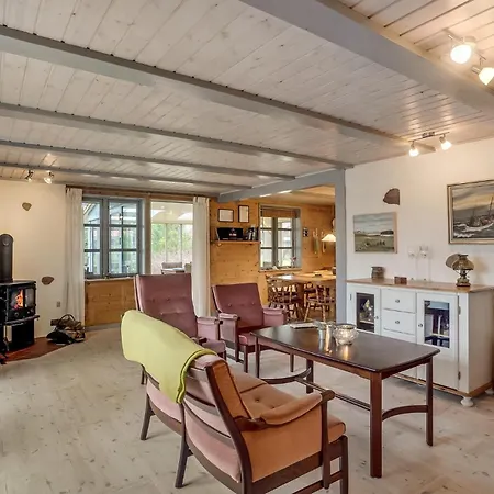 Holiday home 3 Bedroom Gorgeous In