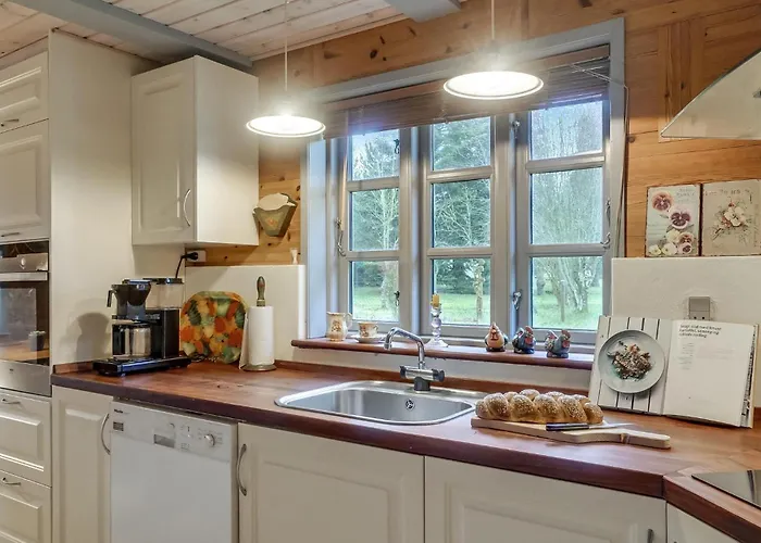 3 Bedroom Gorgeous In Hojslev