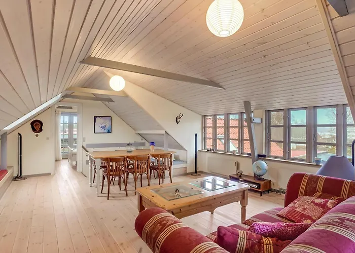 3 Bedroom Gorgeous In * Hojslev